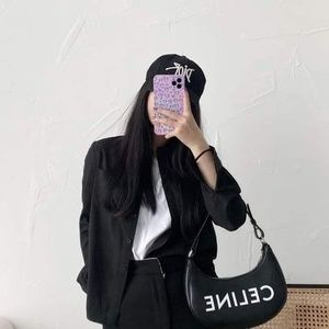 Meet your Posher, Selena